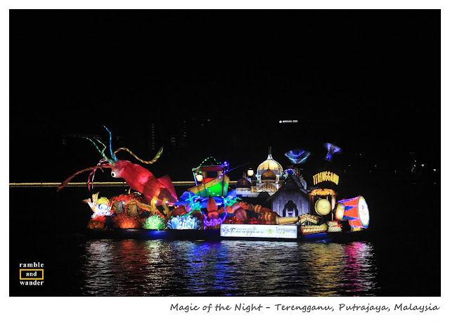 Magic of the Night, Putrajaya, Malaysia | www.rambleandwander.com