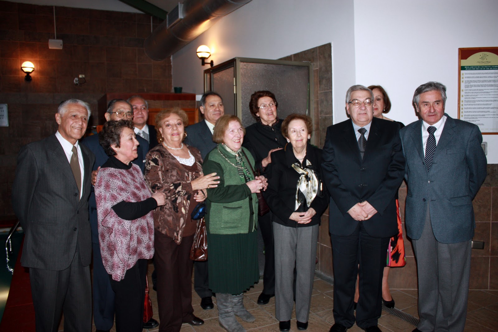 FRATERNIDAD CUARTOS BARRERA: 
