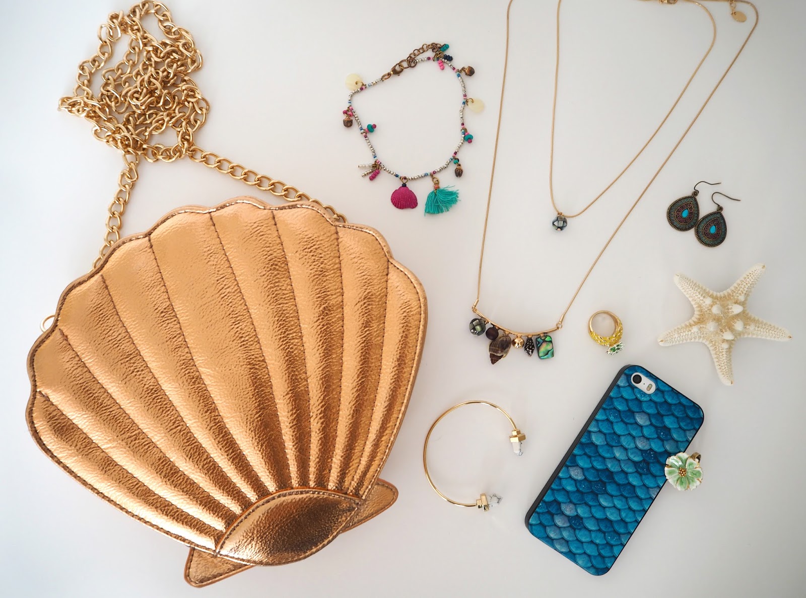 Mermaid Accessories, Shell Accessories, Mermaid Jewellery, Mermaid Inspired Outfit, Mermaid Make Up Look, Little Mermaid Ariel Style | Katie Kirk Loves Blog
