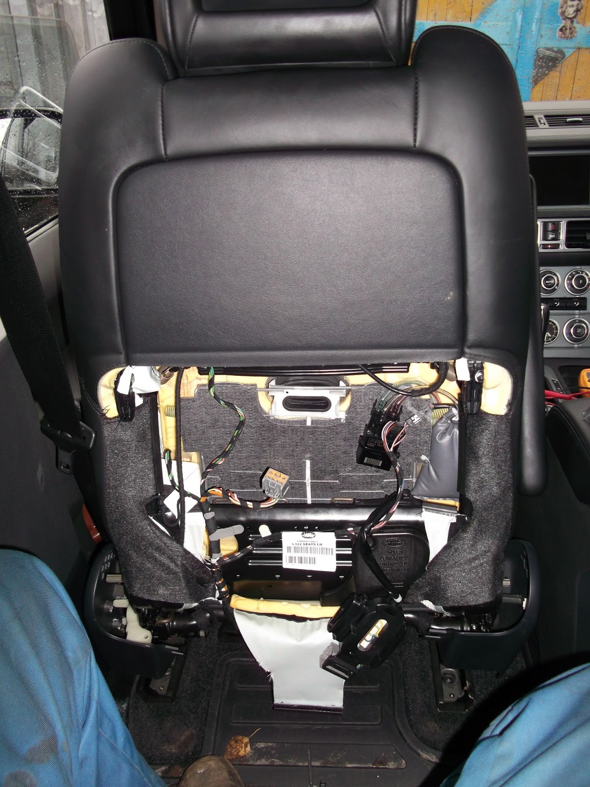 Car seats: Front seats, manually adjustable (Freelander 2, 2006-2014) - LRman.ru