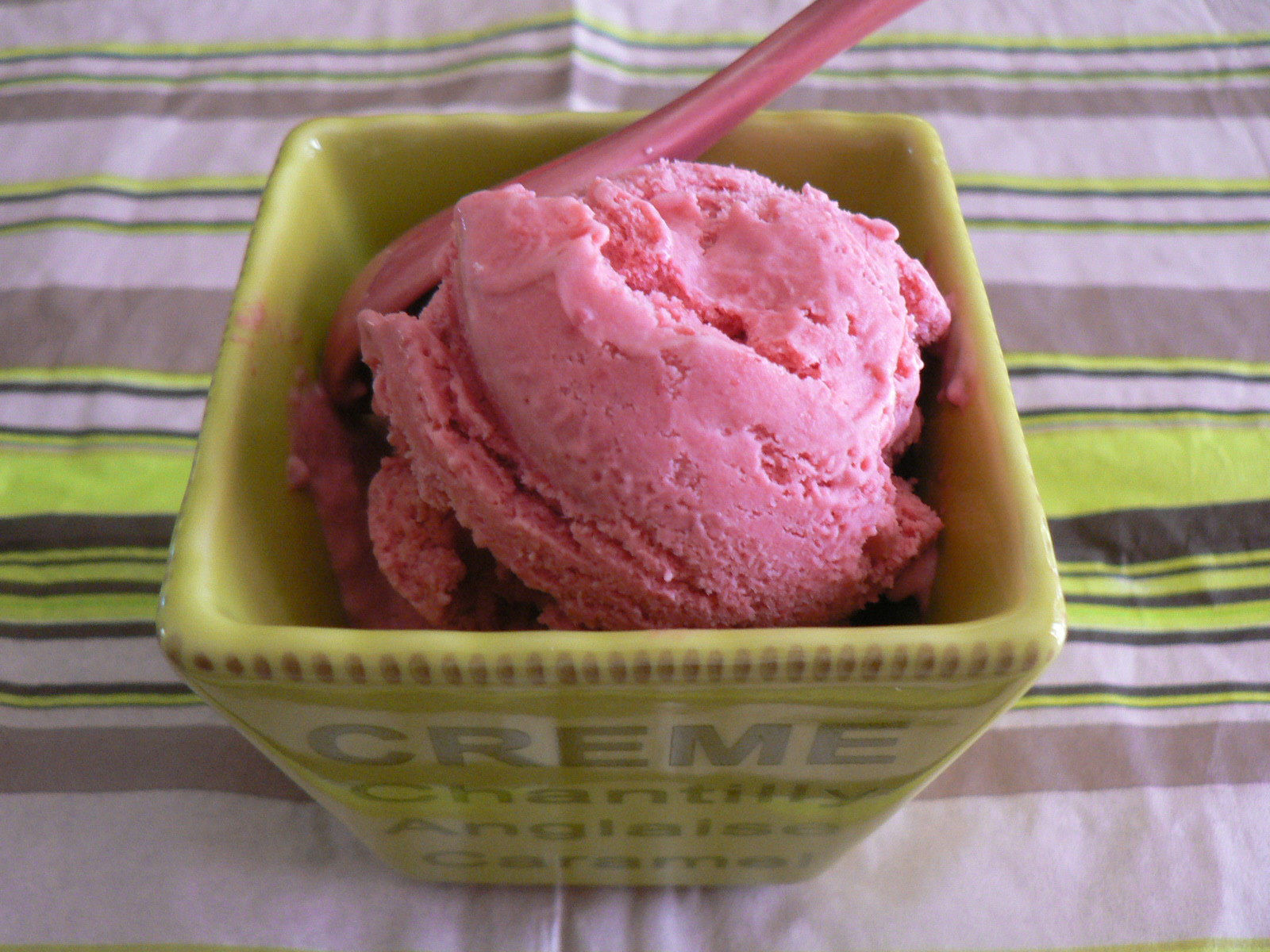 Le lutrin dans ma cuisine GLACE FRAMBOISES ET MASCARPONE