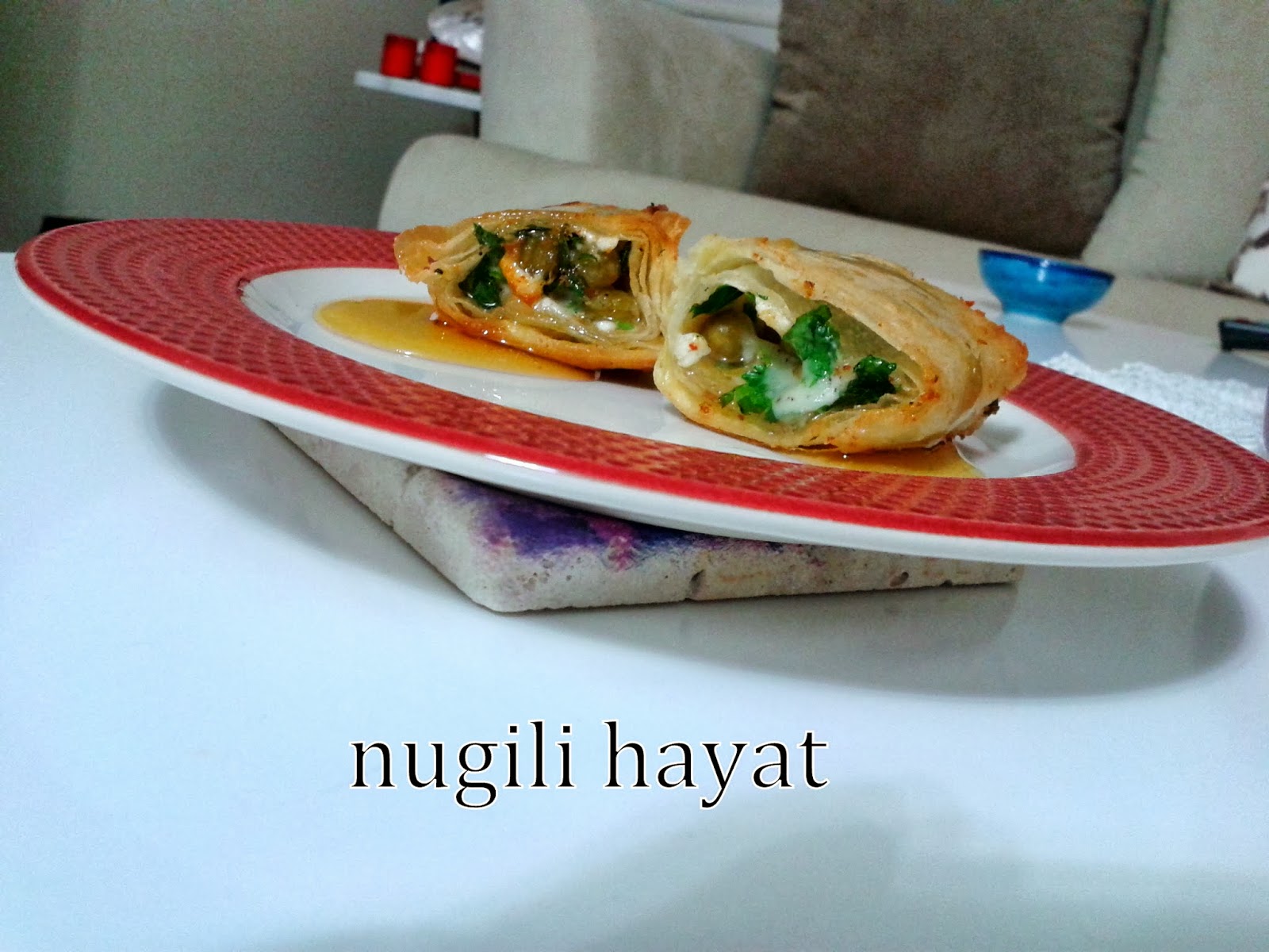 nugi�li hayat GEMİCİ BÖREĞİ (SOFRA DERGİSİ EKİM SAYISINDAN)