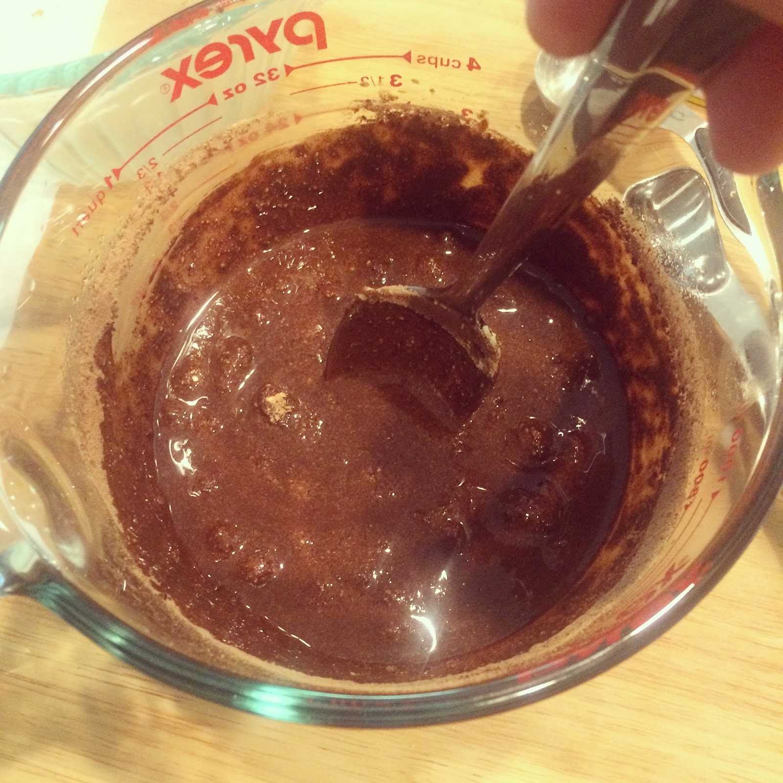 Coconut Oil & Raw Cacao Beauty Bites