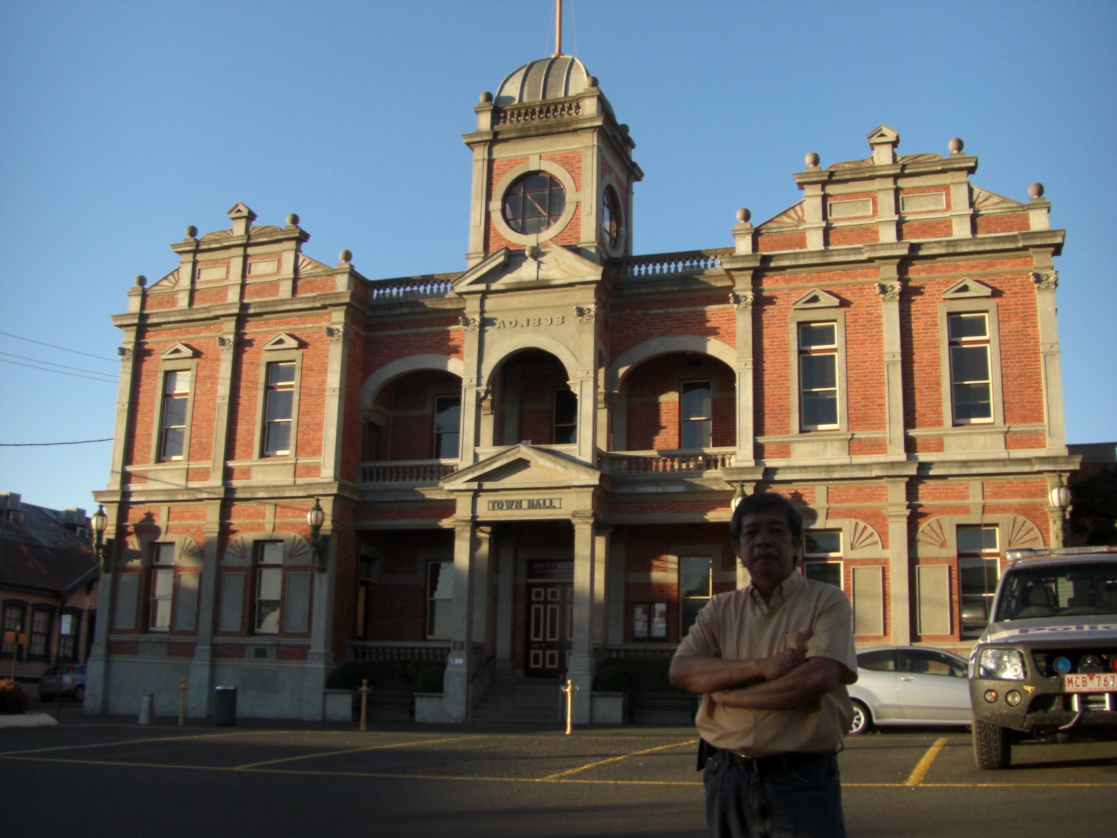 Konted's Make My Day 2 The Historic Town Of Castlemaine