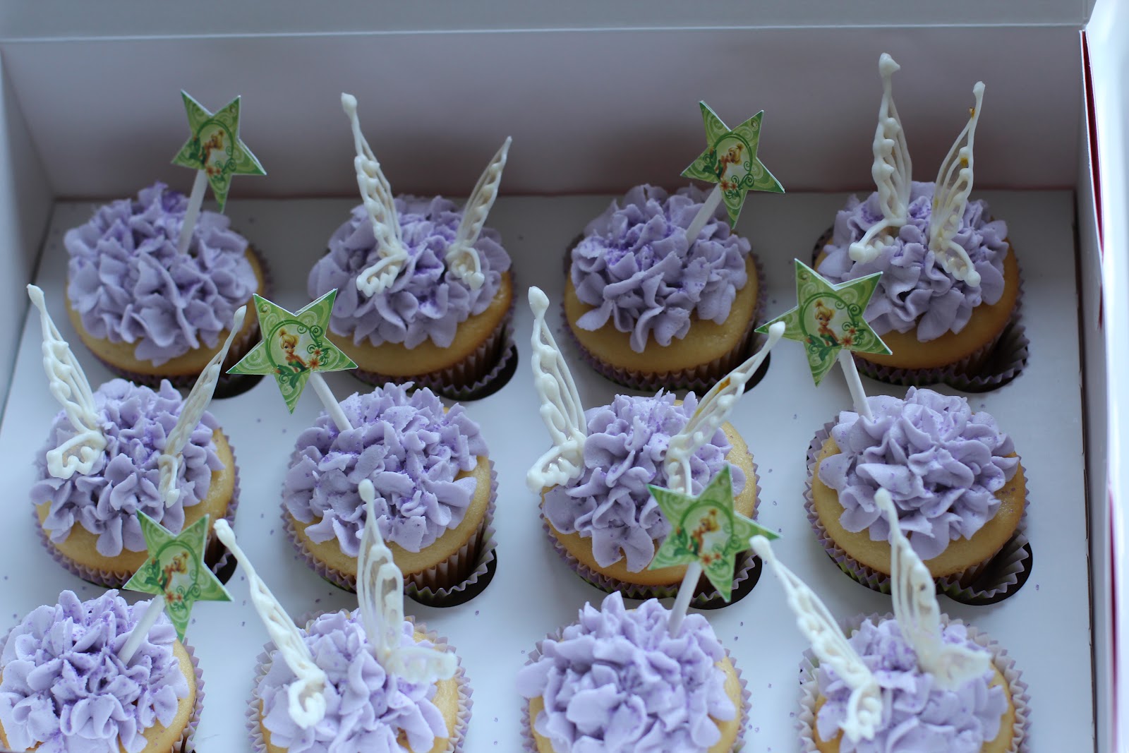 a single orange rolls onto the stage Fairy Cupcakes