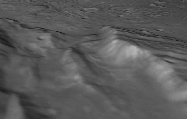 Possible clouds on Pluto, next target is reddish Possible clouds on Pluto, next target is reddish