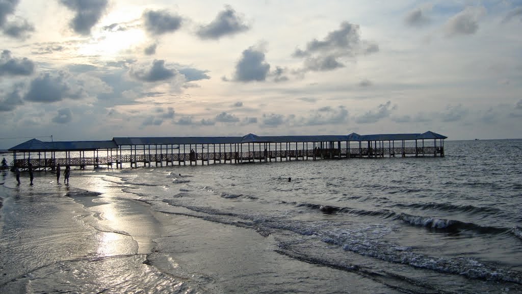 Panorama Pantai Alam Indah di Tegal