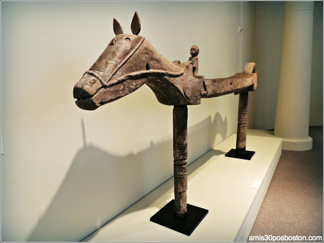 Equestrian Figure Representing a Male Ancestor (Javd Keda Riding the Male Horse Keda) de Indonesia