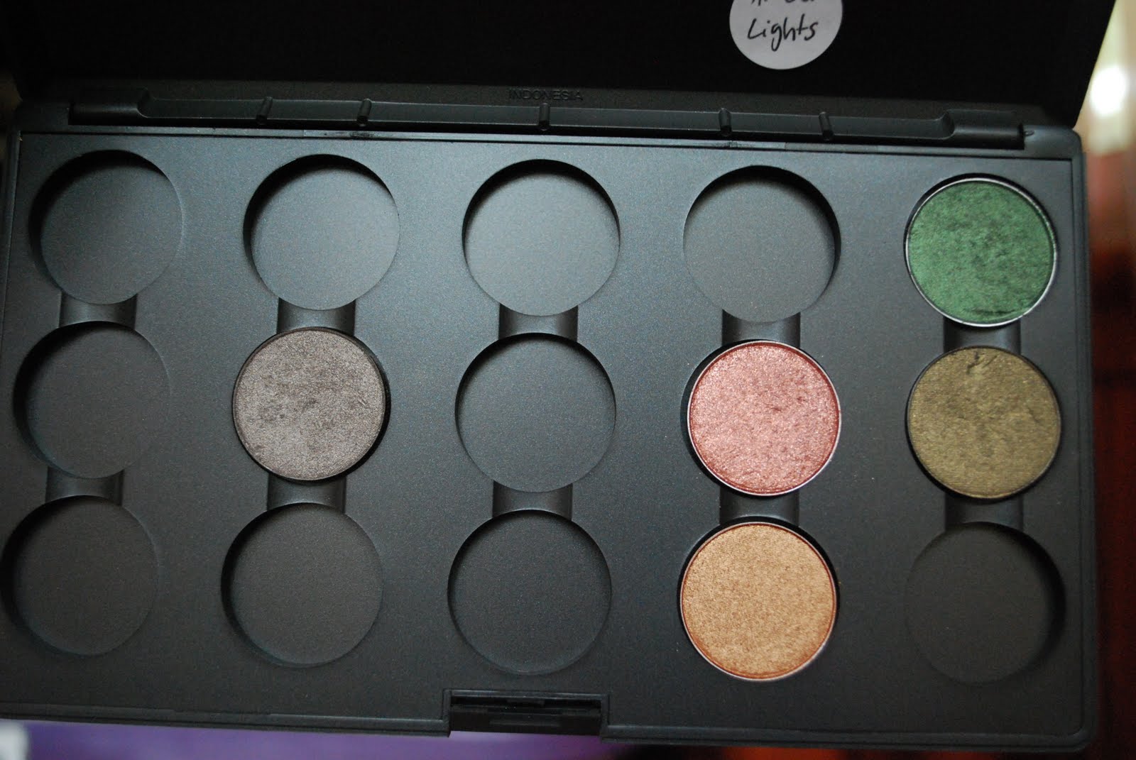 Аудиокнига мак тени. Палетка mac бургунди. Палетка mac eyeshadow x9 colors. Тени мак. Сливовые тени для век.
