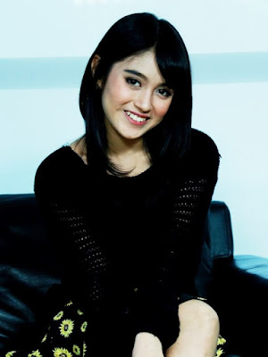 Nabilah JKT48 Lebih Dewasa Nabilah JKT48 Lebih Dewasa