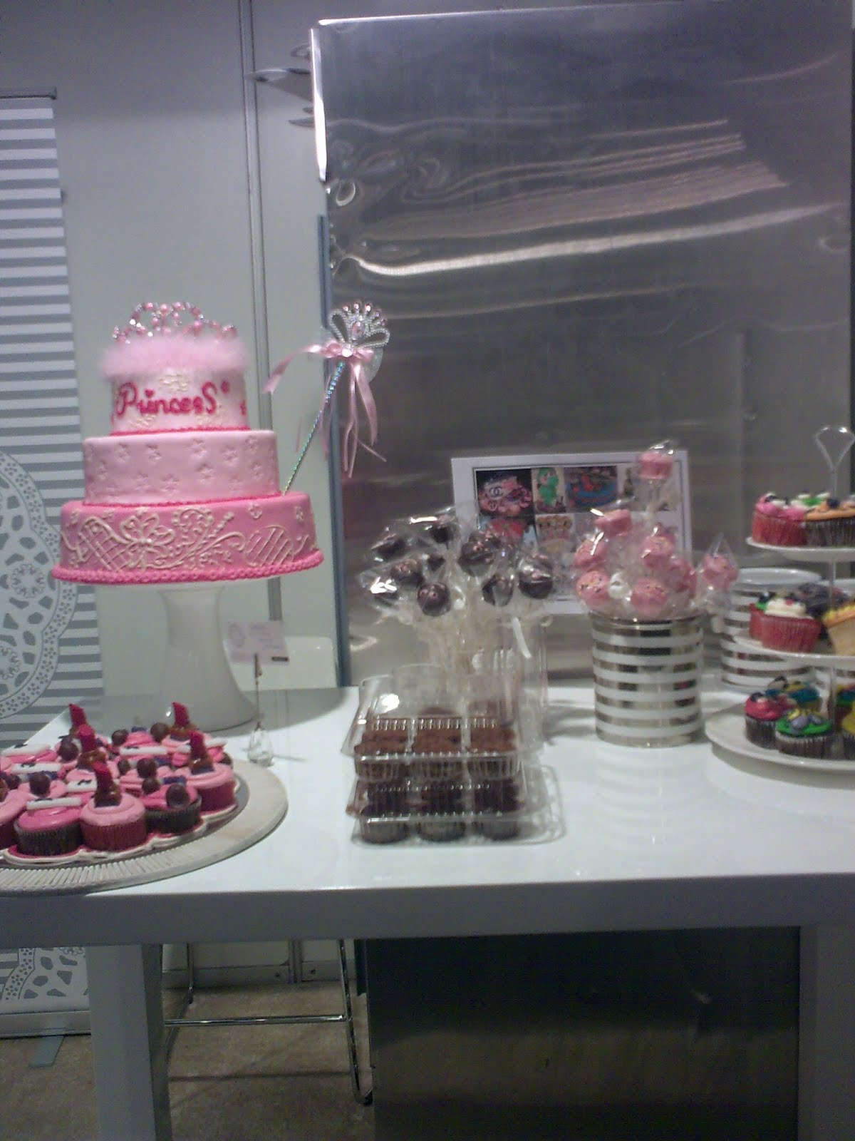 Mashmoom The cake shop . Kuwait