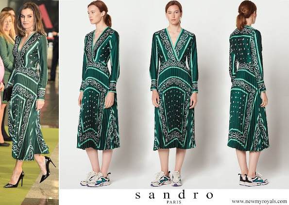 Queen Letizia wore Sandro long-dress with scarf prints