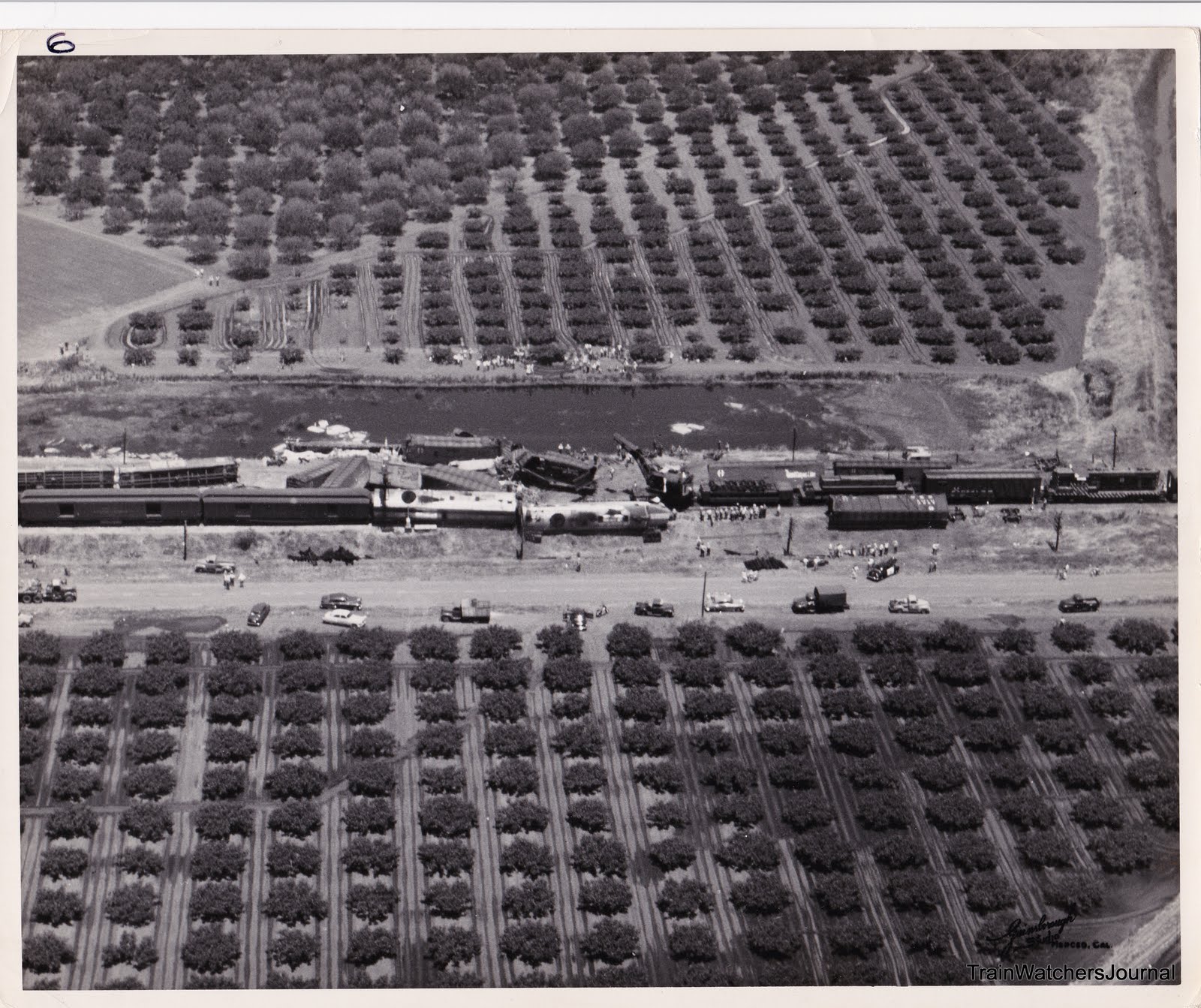 TrainWatchersJournal Santa Fe Wreck Planada, California June 23, 1953