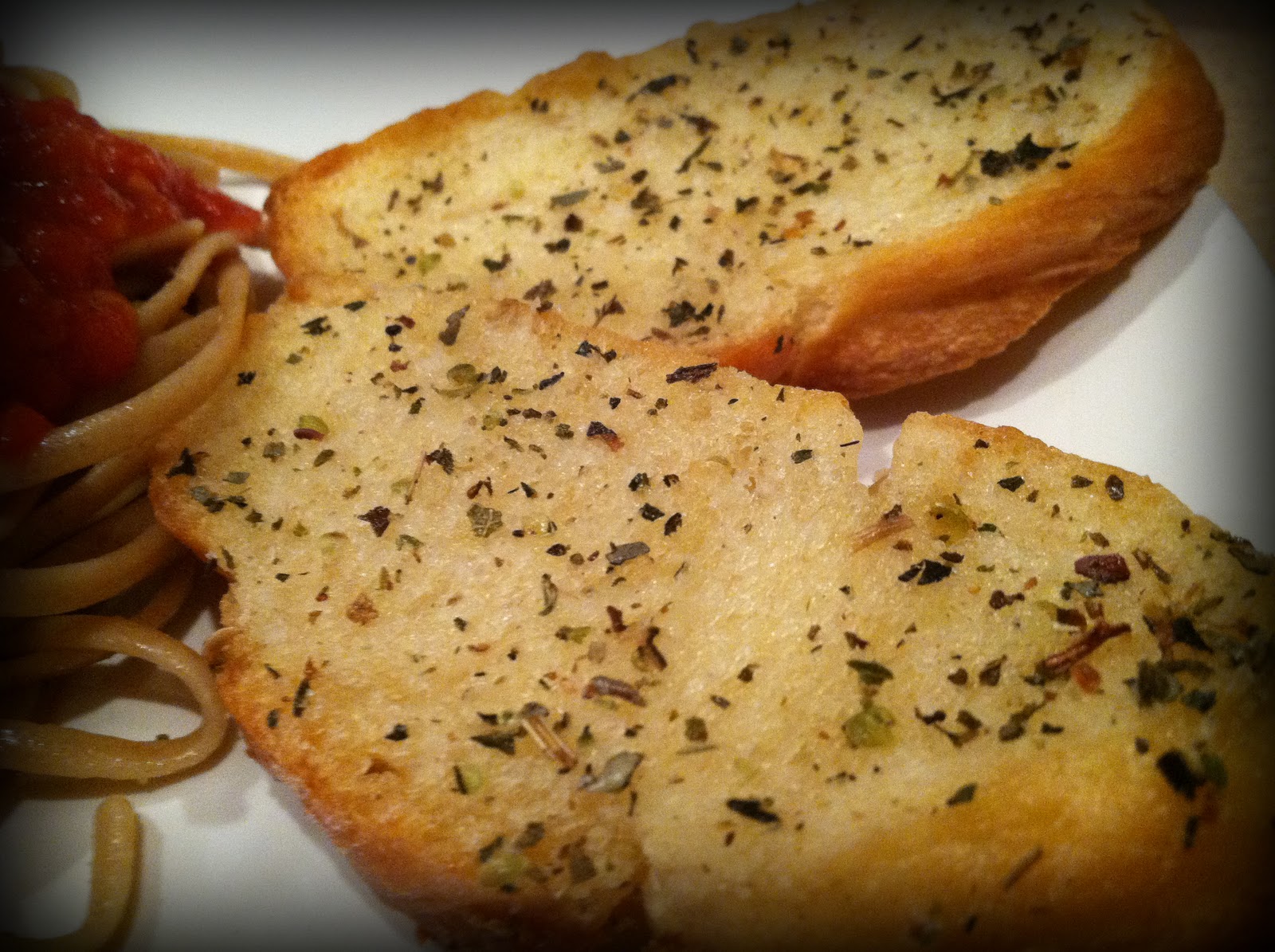 Kitchen Addiction with Nancy K Homemade Garlic Bread/Spread