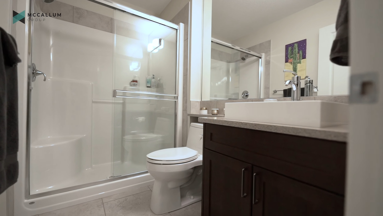 12 Photos vs. 16th Floor Downtown Calgary Condo Interior Design Tour