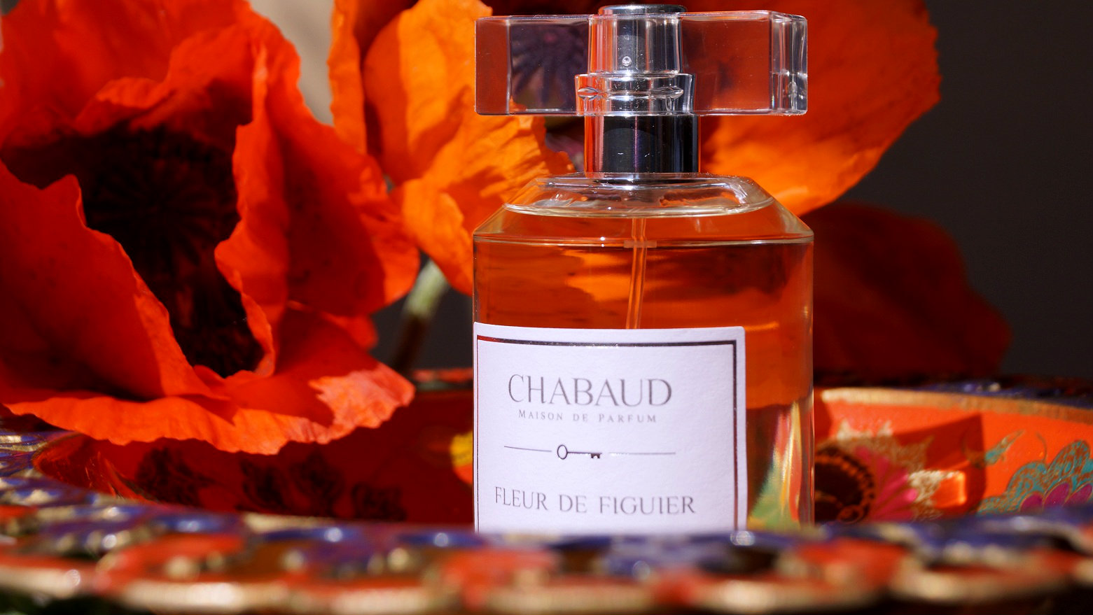 Флер сантал атар коллекшен. Fleur de Figuier от Chabaud. Парфюм Chabaud Figuier. Ароматы Chabaud коллекция. Chabaud Lite духи масло.
