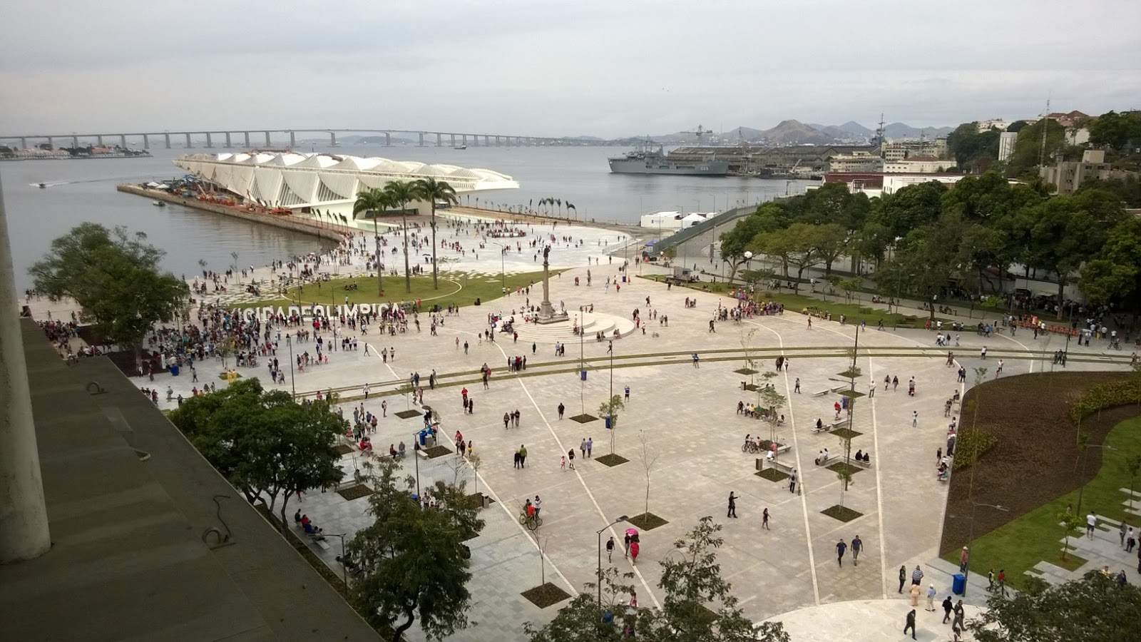 Blog que virou manchete - Panis Cum Ovum: A Praça Mauá retorna ao Rio ...