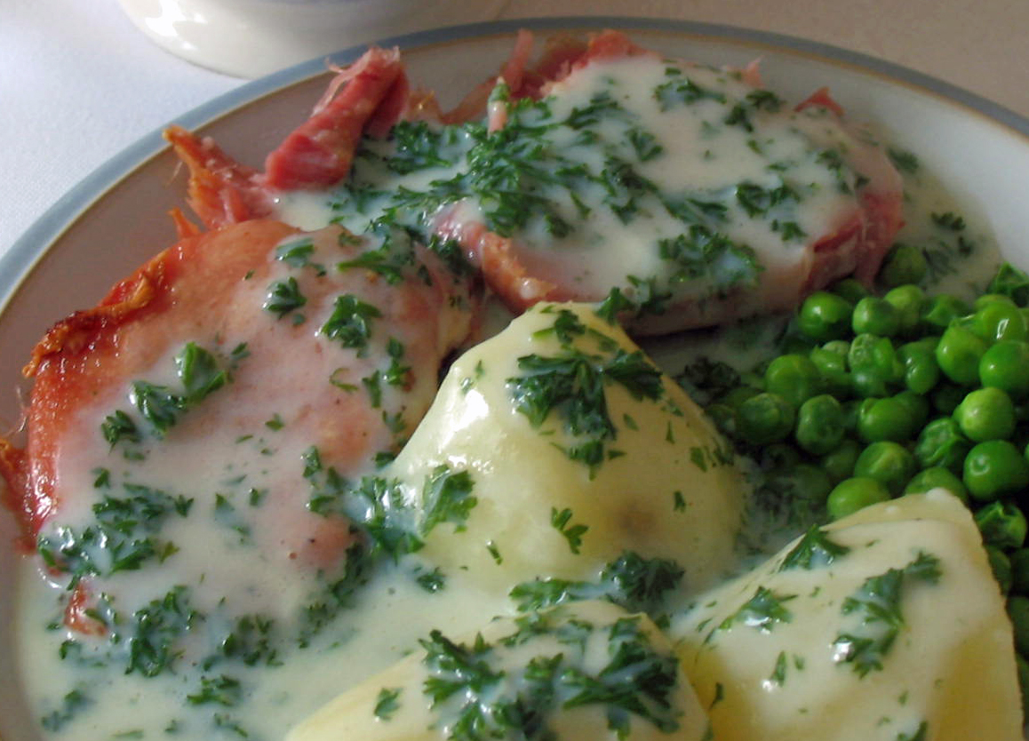 The Happy Housewife Baked ham with parsley sauce