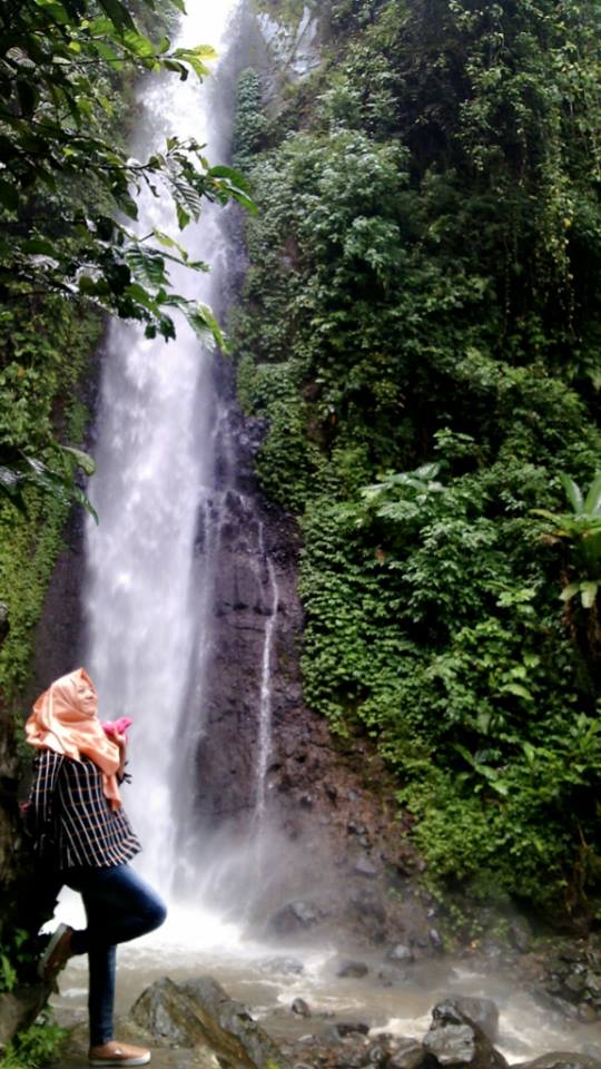 87+ Gambar Air Terjun Montel Terlihat Keren 87+ Gambar Air Terjun Montel Terlihat Keren