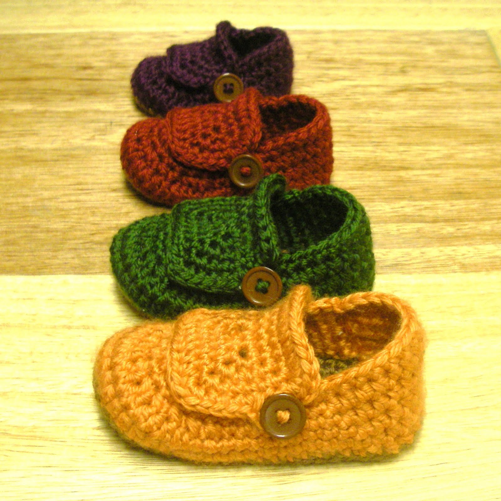 Free Baby Bootie Patterns - How to Crochet Baby Booties