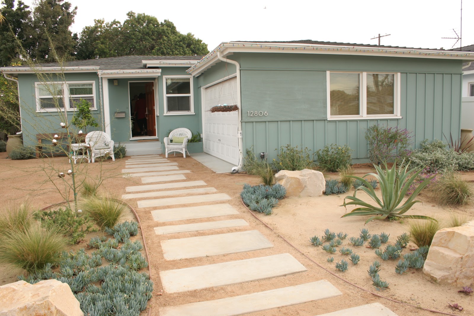 2018 Mar Vista Green Garden Showcase: 12806 Stanwood Drive 2018 Mar Vista Green Garden Showcase: 12806 Stanwood Drive on Decomposed Granite Backyard Ideas id=31992