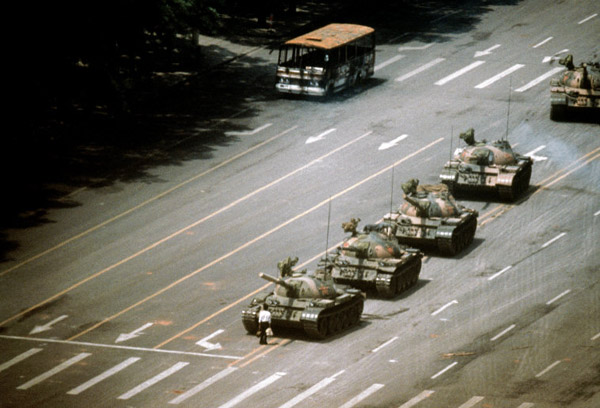 40 Unbelievable Historical Photos - Tiananmen Square