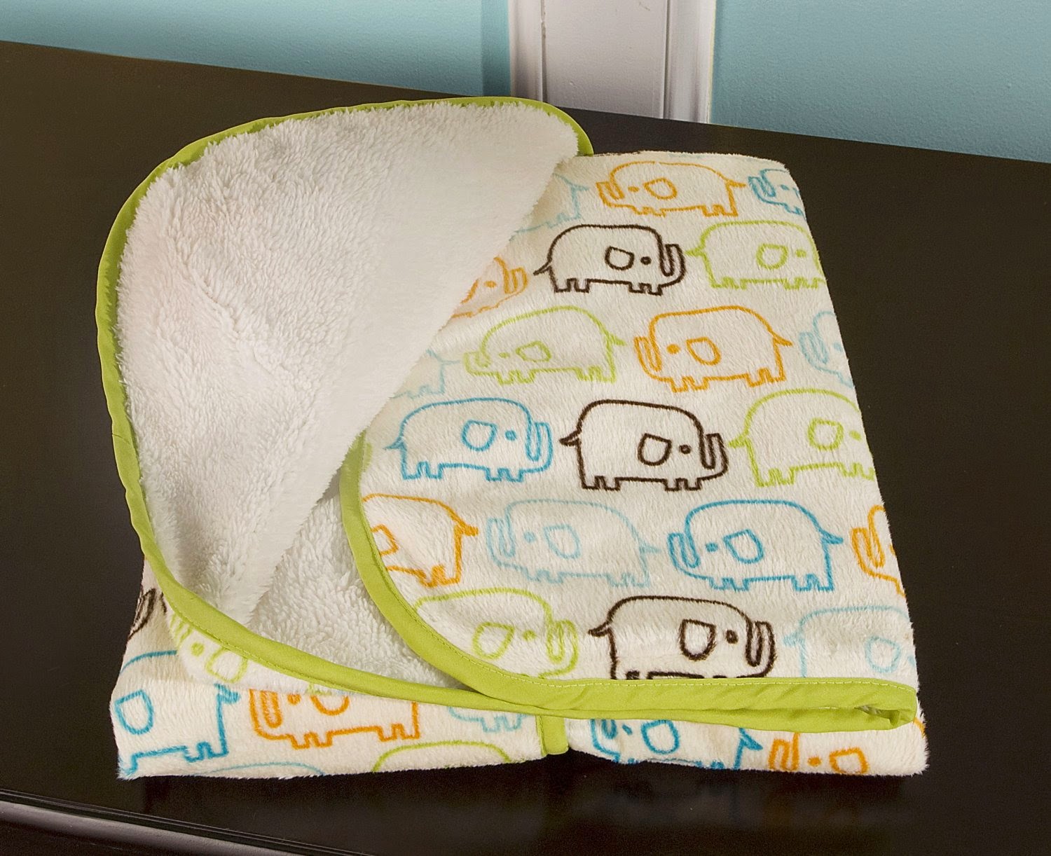 All Things Children Zutano Elephants Velour and Sherpa Blanket, Elephant