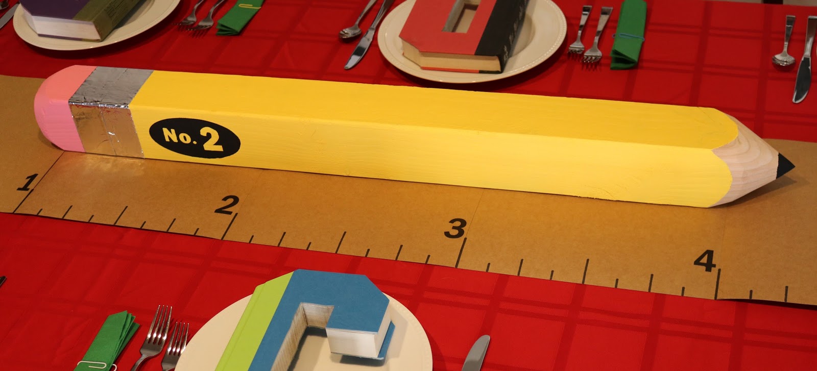 Invite and Delight Giant Pencil Tutorial