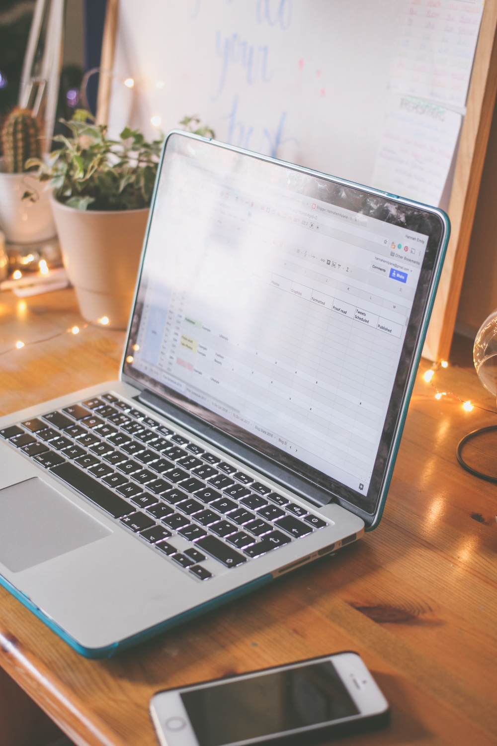 UPDATE: The Ultimate Blog Organisation Spreadsheet 2017 VERSION!