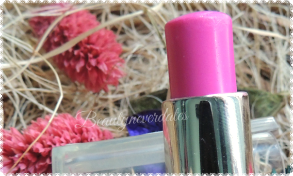 L'Oreal Paris Rouge Caresse -07 Cheeky Magenta Review and Swatches 