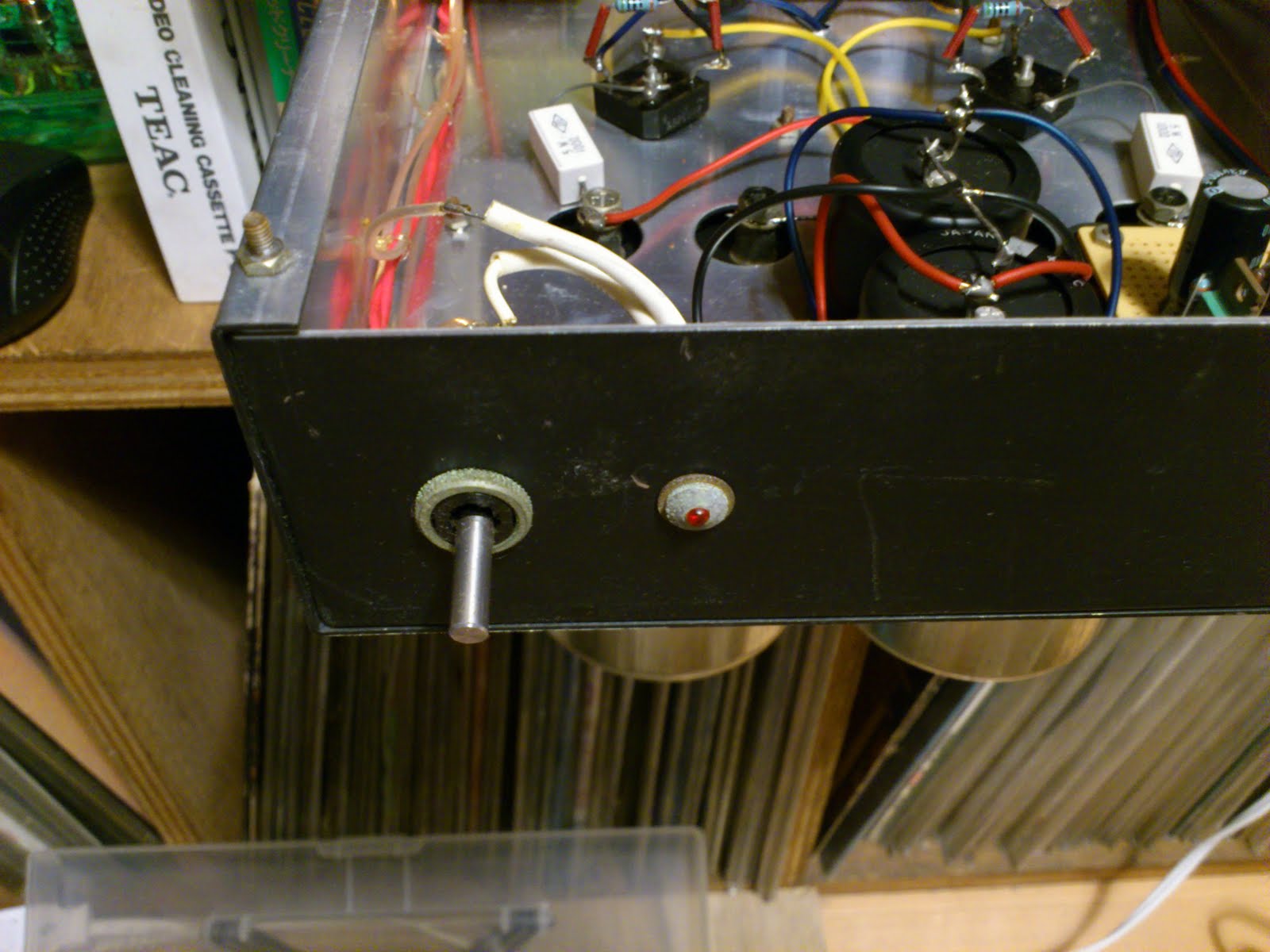 ラスカルの一日 ネオン管