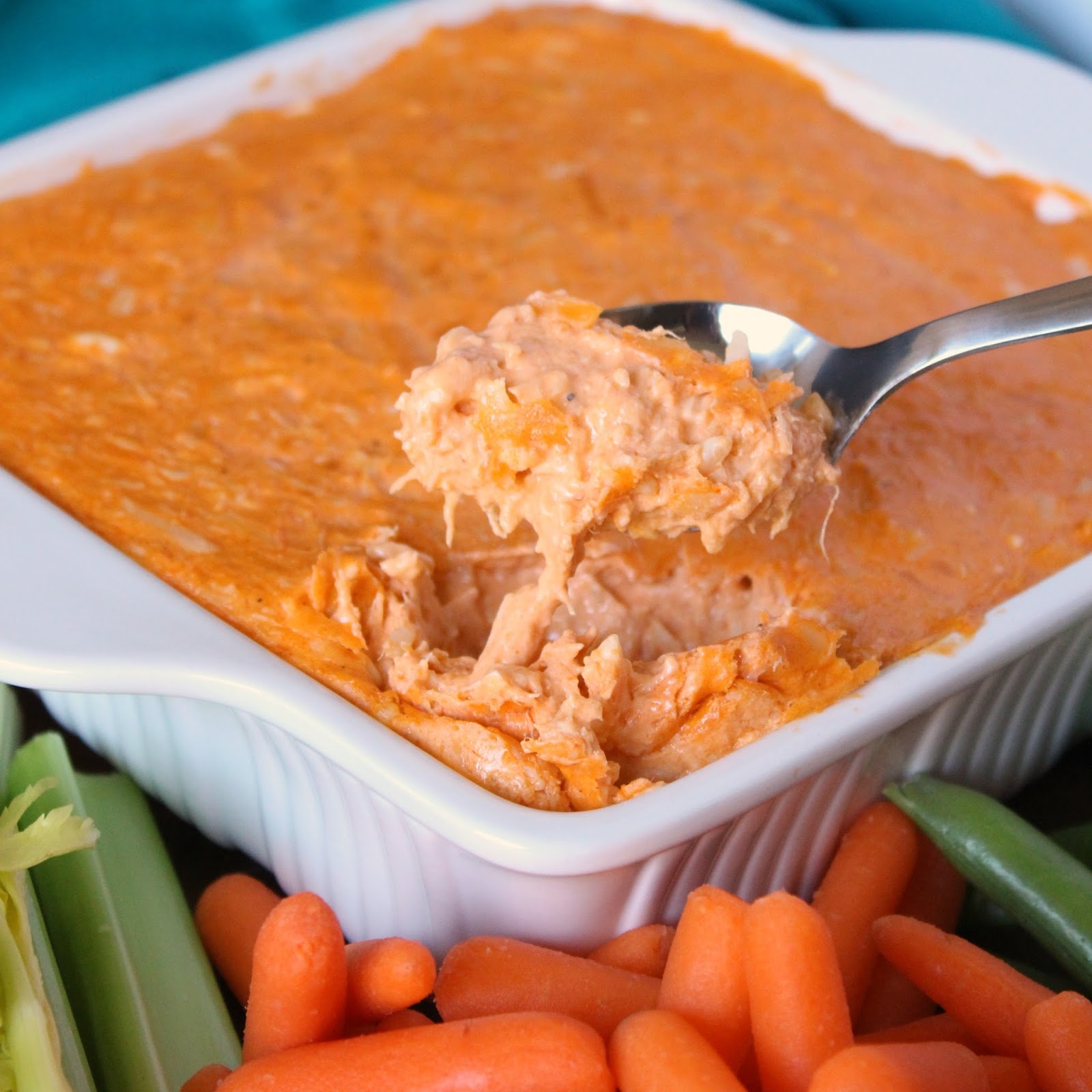 Love and Confections: Buffalo Ranch Chicken Dip #MakeHeartburnHistory