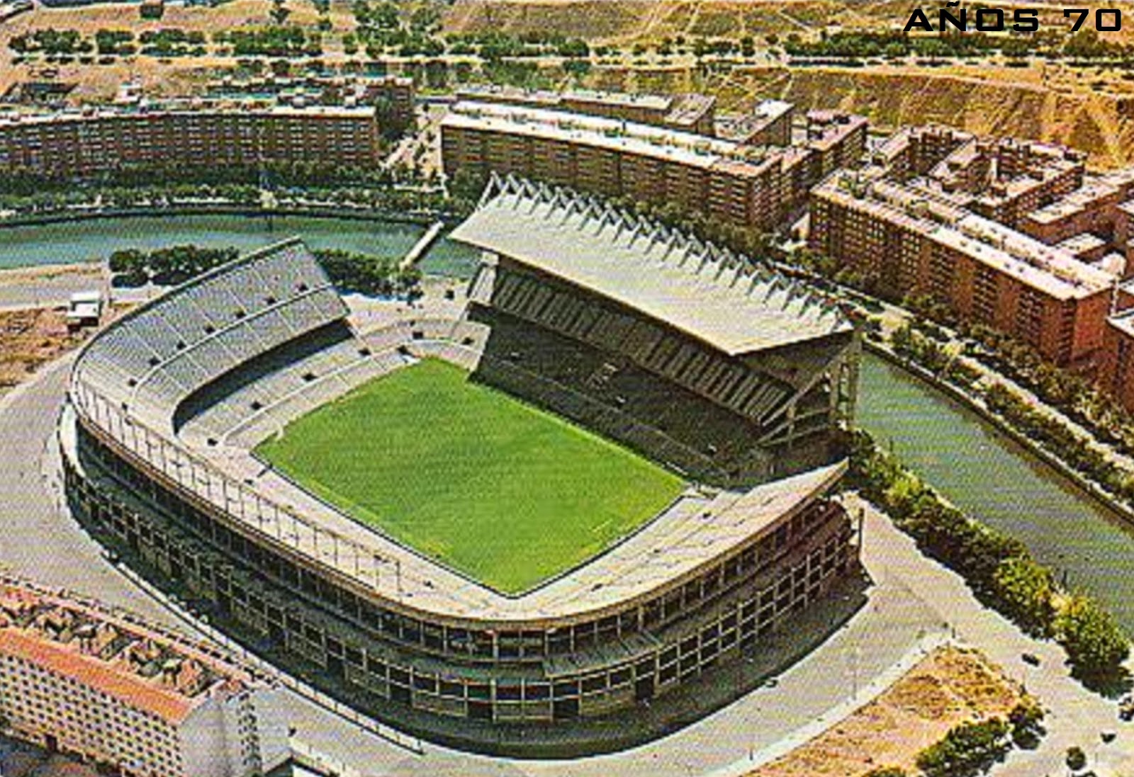 Estadio Vicente Calderón - Página 2 Vicente%2BCalder%C3%B3n%2B2