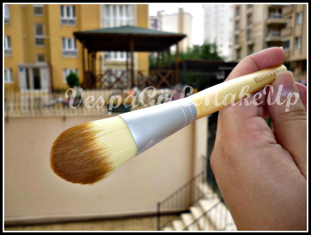 EcoTools Bamboo Foundation Brush (Bambu Fondöten Fırçası) No1202 ♥
