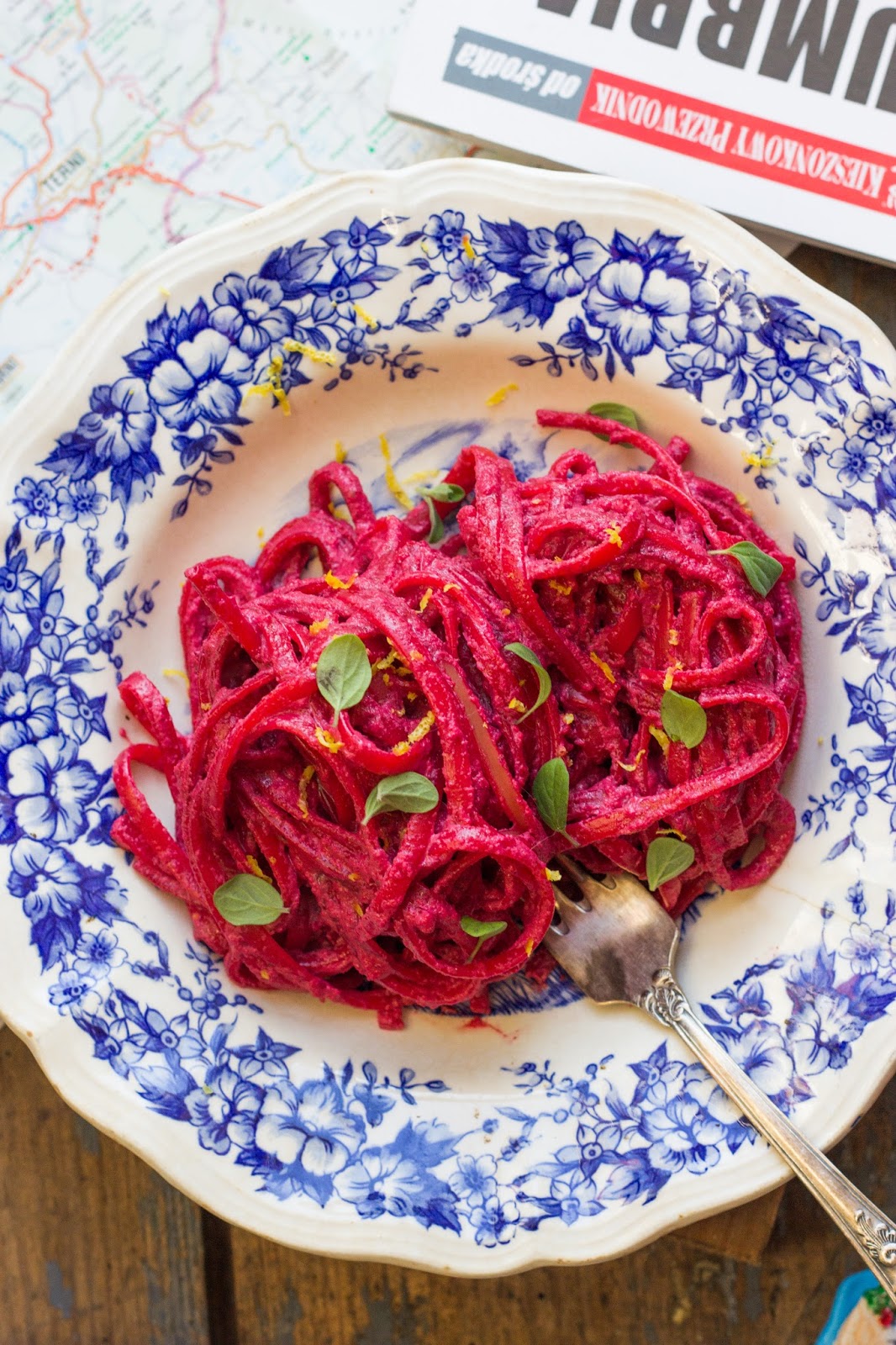 ZIMOWE PESTO Z BURAKA Wegan Nerd roślinne gotowanie