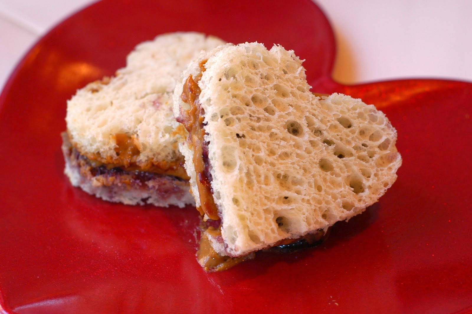 Valentine's - Heart shaped sandwiches Valentine's - Heart shaped sandwiches
