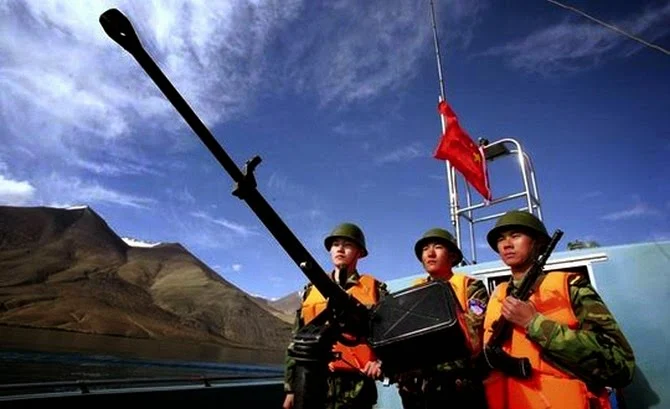 Chinese Army entered Indian waters at Pangong Lake