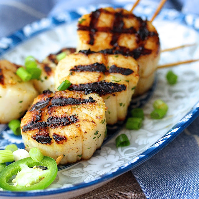 Sea Scallops with a Jalapeño and Grapefruit Marinade