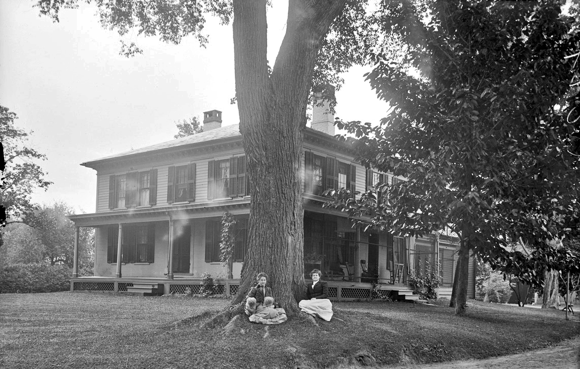 History in Photos Howes Brothers