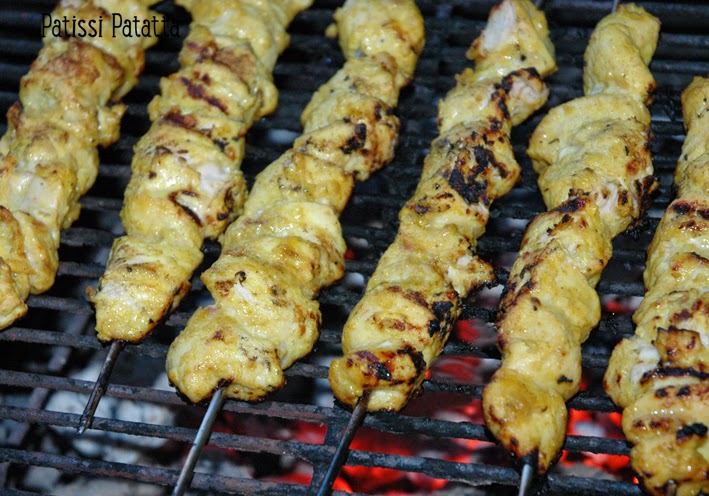 recette de brochettes de poulet exotiques, recette de brochettes au barbecue, barbecue chicken kebab