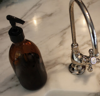 l&l at home:  amber bottle with pump for dish soap dispenser, image by lb for linenandlavender.net