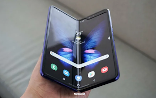 Mengenal Ponsel Pintar Samsung's Galaxy Fold Lebih Dekat Mengenal Ponsel Pintar Samsung's Galaxy Fold Lebih Dekat