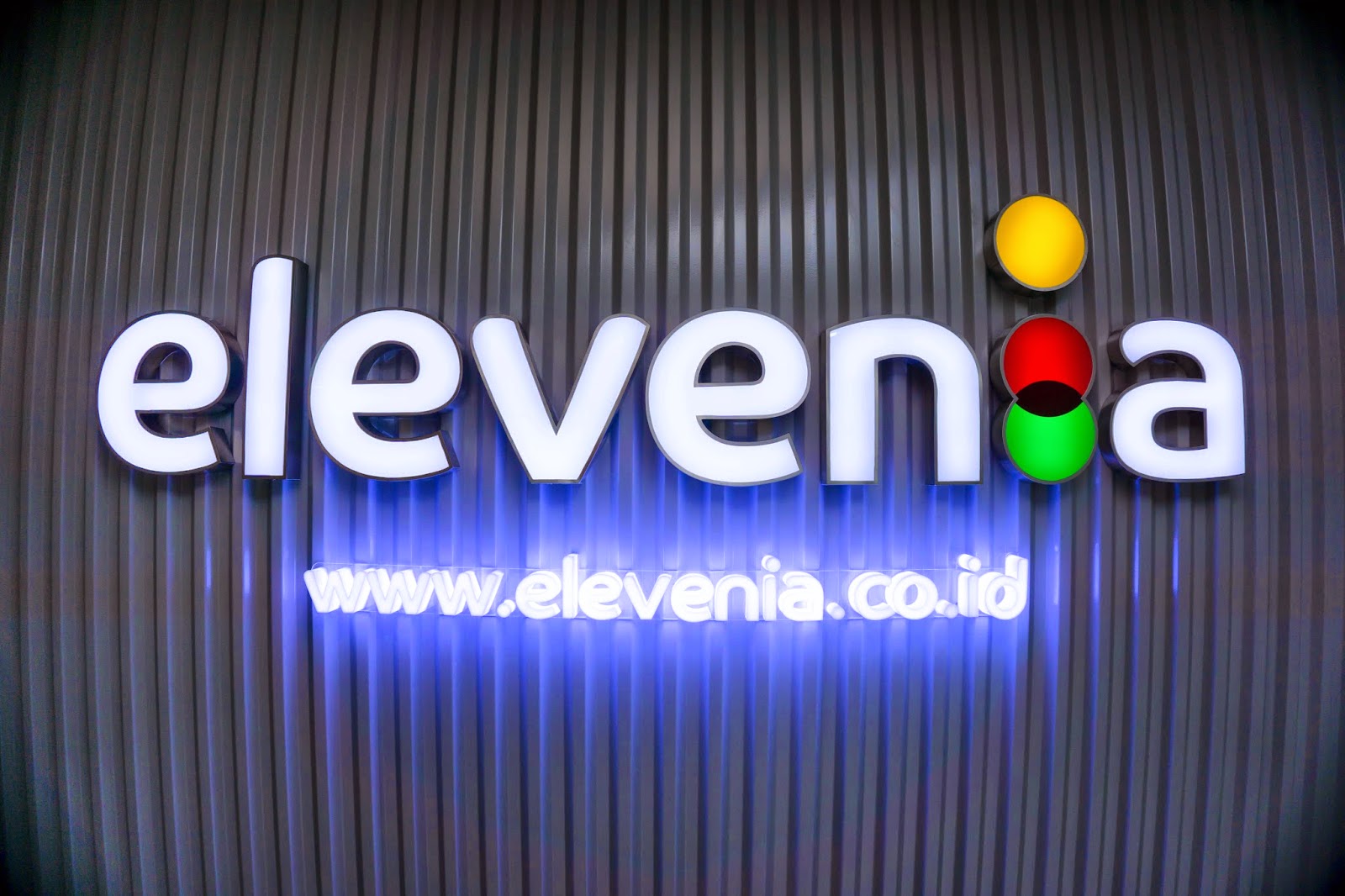 Elevenia, We're In Love! | EasyStore