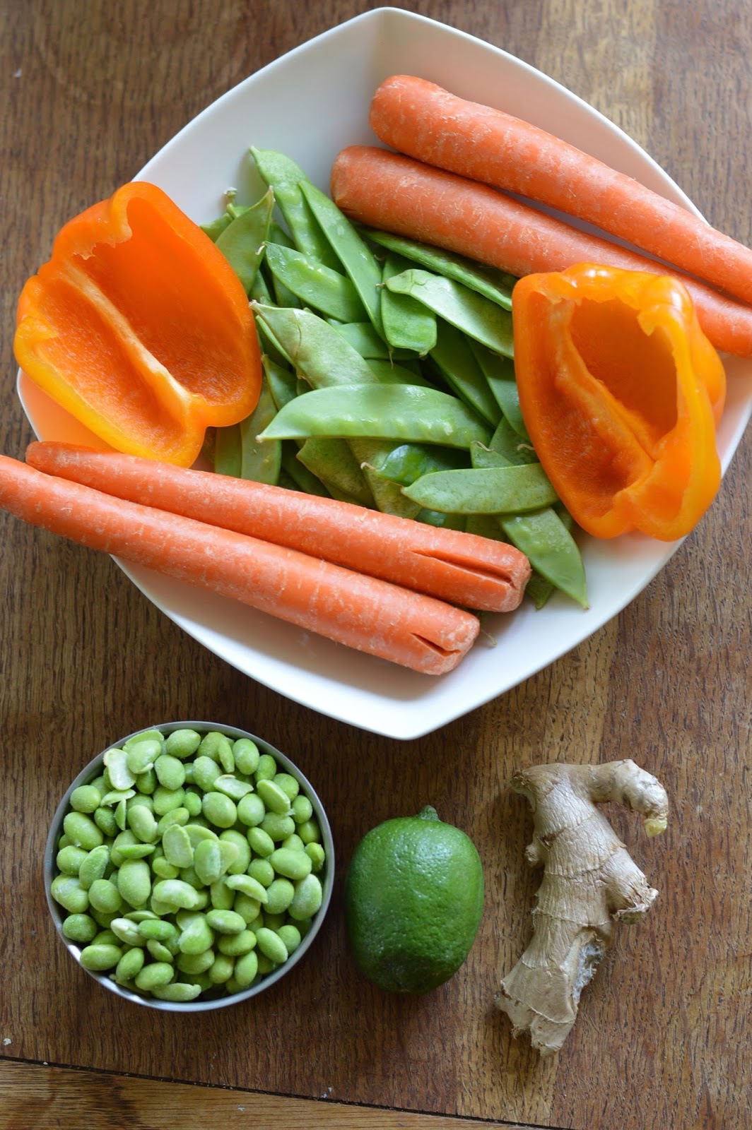 Sarah's Nest Soba noodle salad with sugar snap peas, carrots and bell