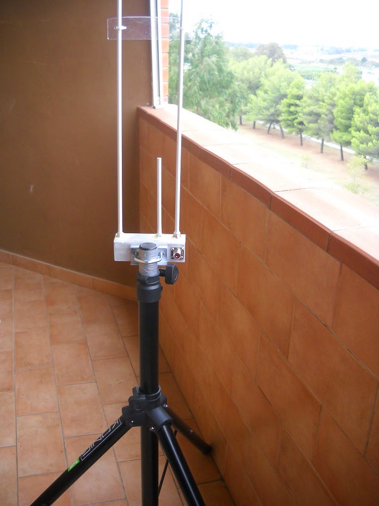 Radio Quaderno Jpole dualband per VHF e UHF