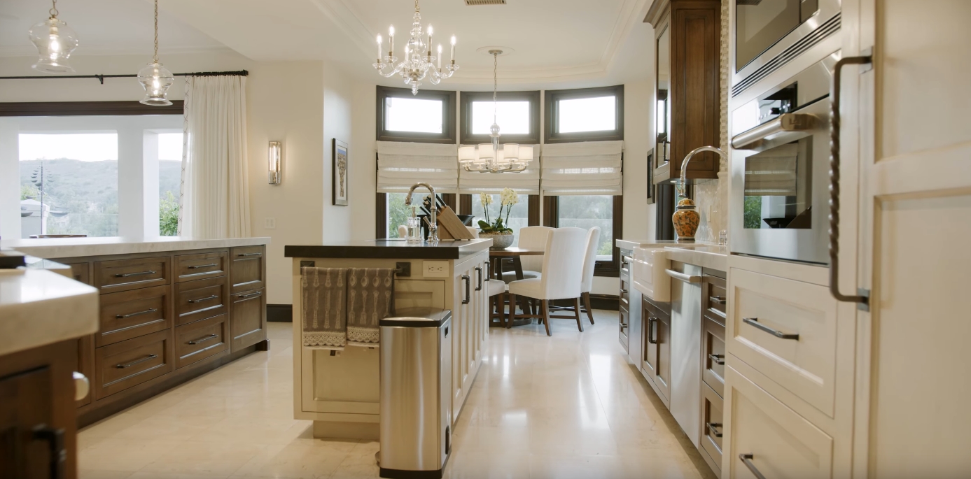 Luxury Home Interior Design vs. 30241 Via Festivo in San Juan Capistrano, California