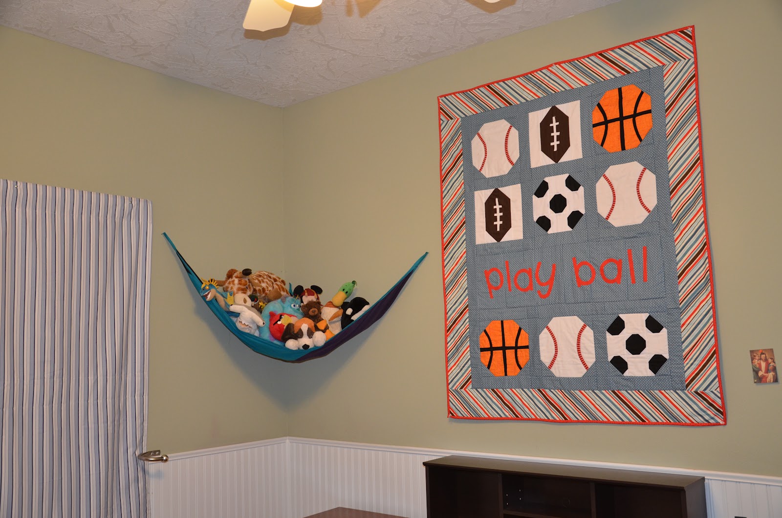 Linz Sews Toy Hammock