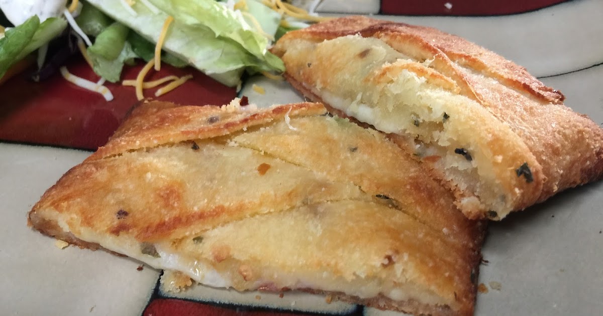 Pepperoni Stromboli Low Carb