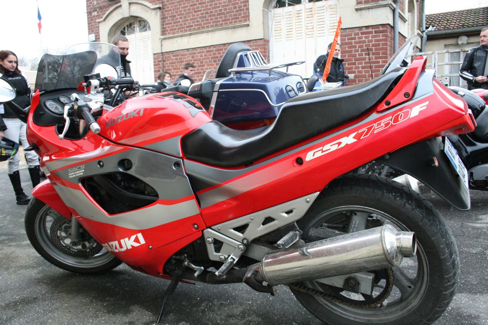 Le motoidoscope Suzuki 750 GSXF