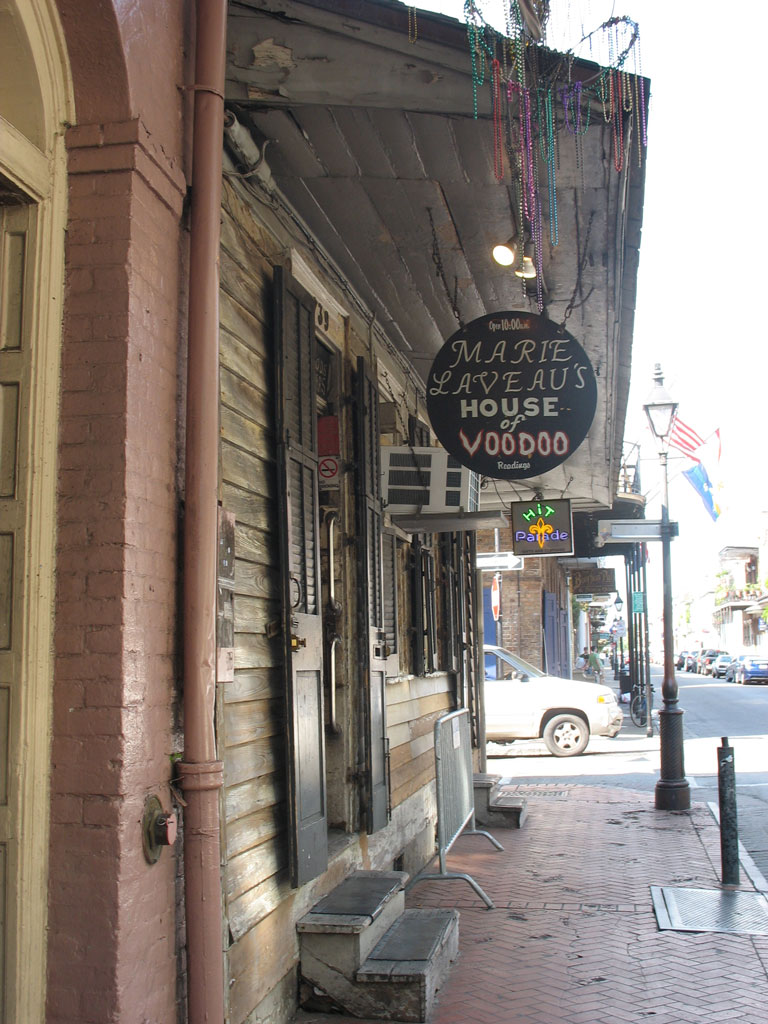 My Paranormal Experiences New Orleans Marie Laveau's House of Voodoo
